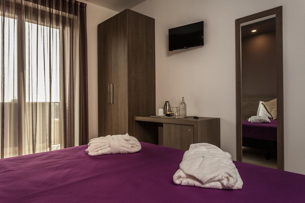 Hotel Gioia Rimini Esterno foto