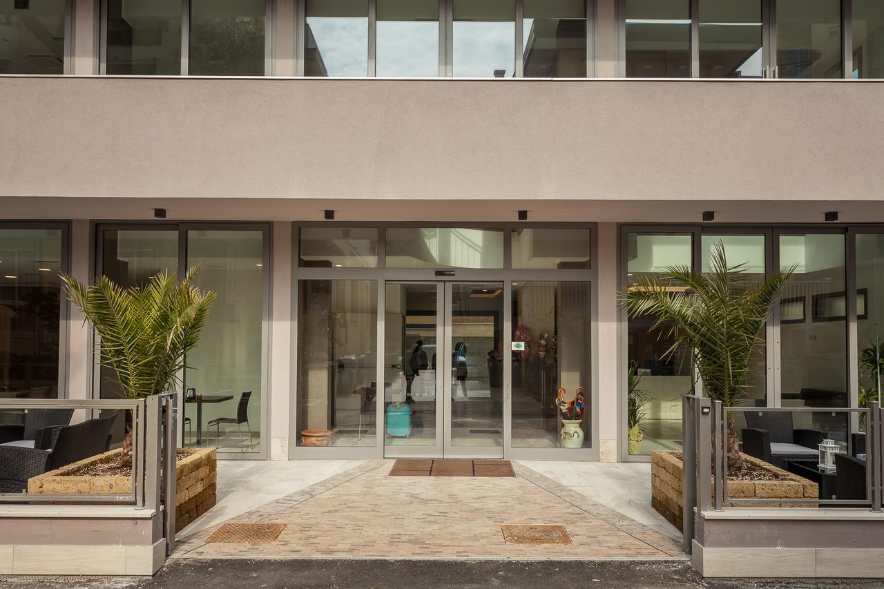 Hotel Gioia Rimini Esterno foto